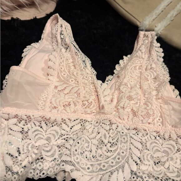 Aerie Lace Bralette in Soft Pink - Picture 2 of 3
